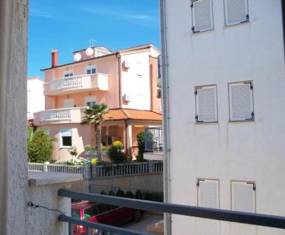 Olivia, Seaside Apartment In Medulin, Croatia Esterno foto